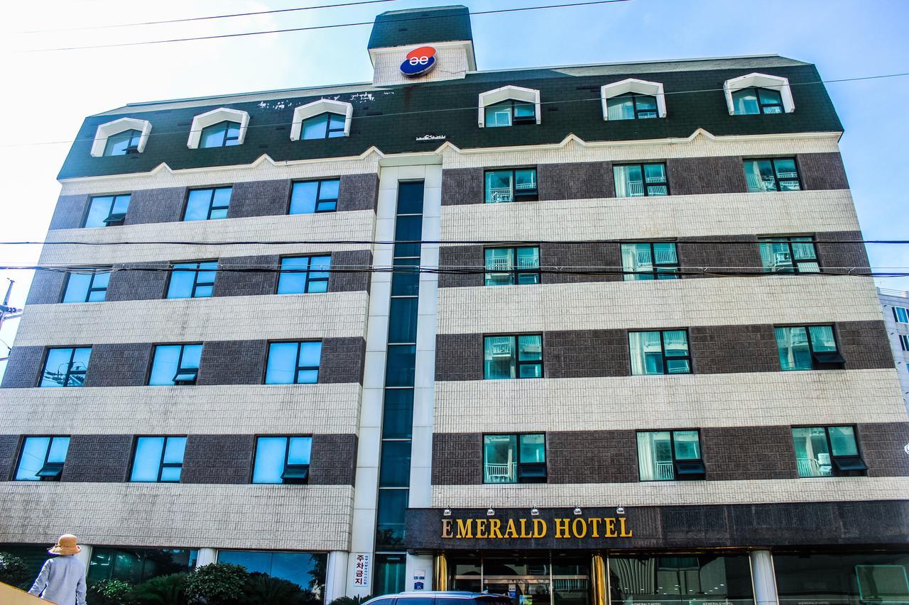 Emerald Hotel Jeju Exterior foto